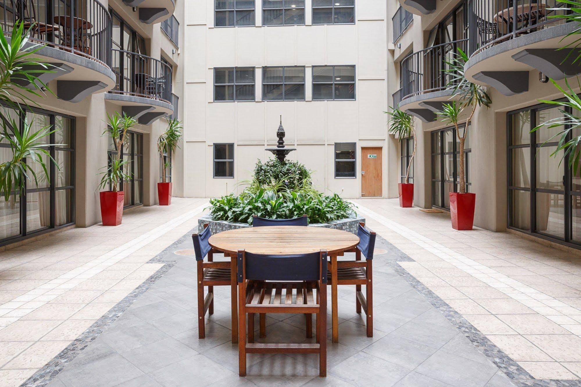 Quest Atrium Serviced Apartments Wellington Esterno foto